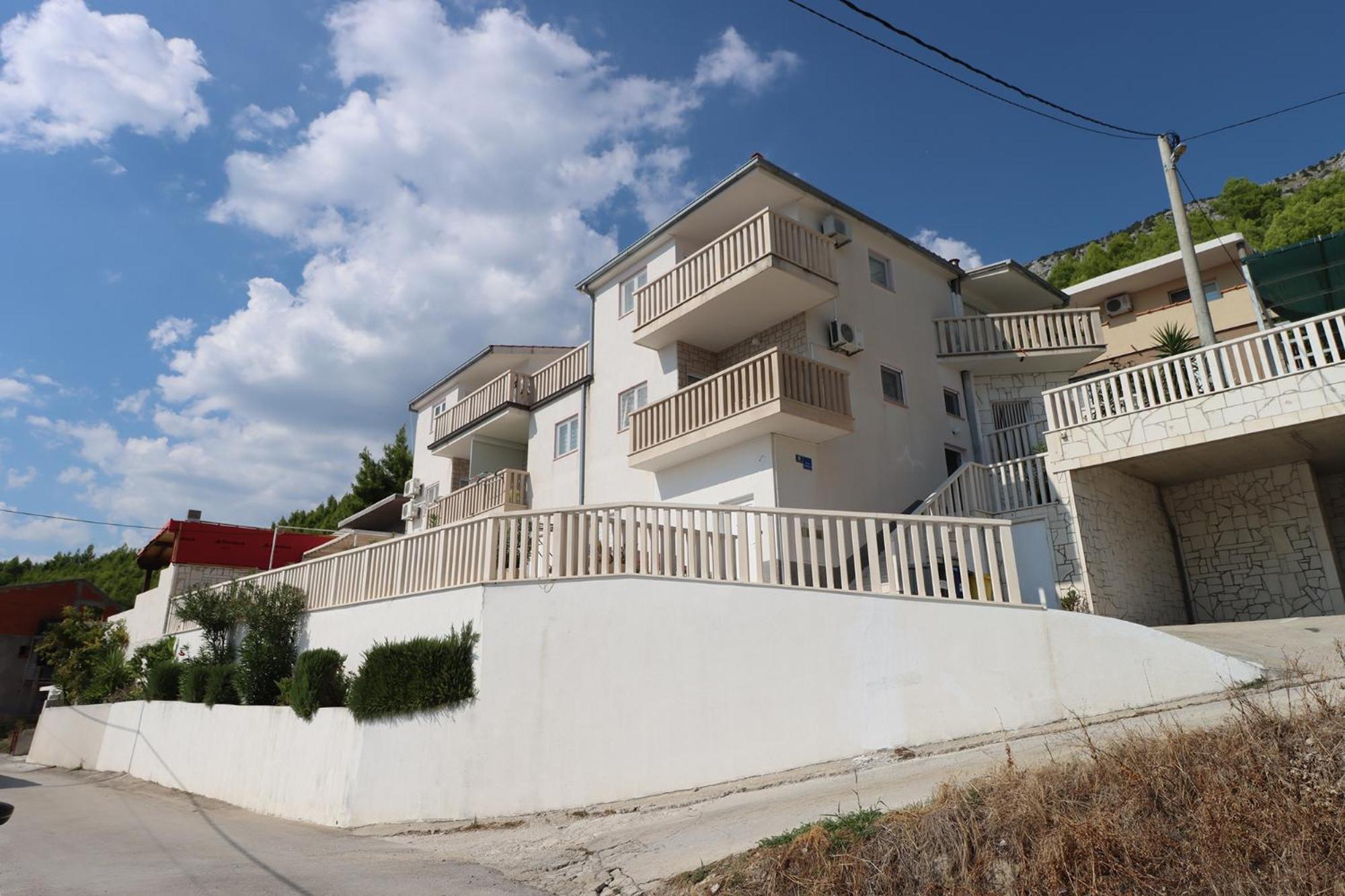 Apartmani Vesna Целина Экстерьер фото
